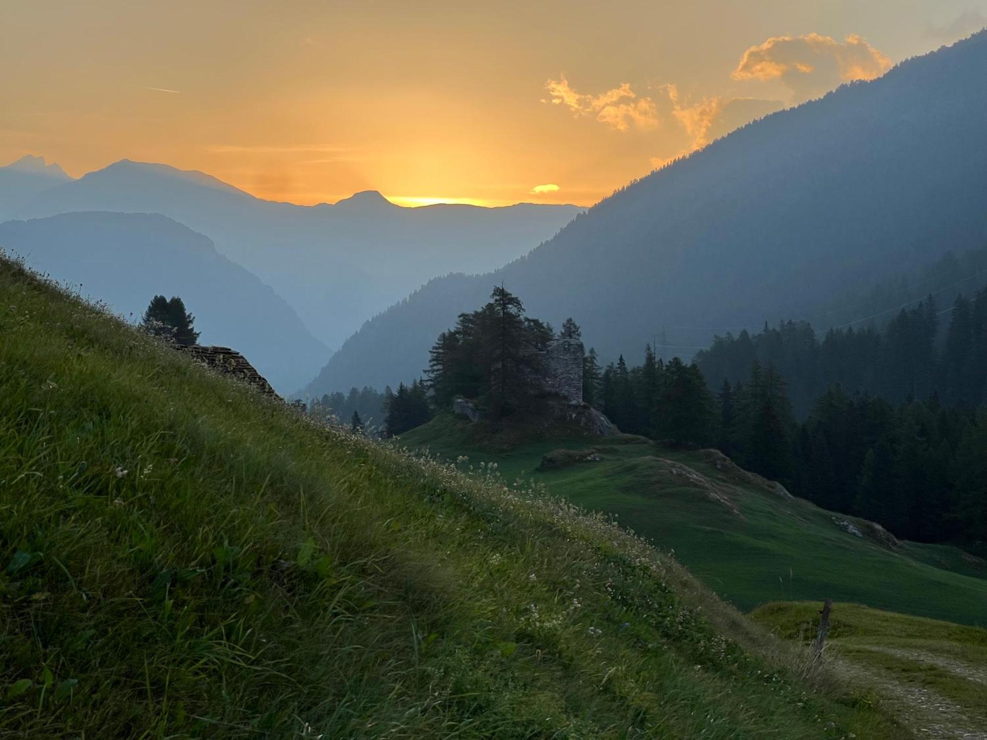 Hotel Piz Tambo Splügen Exteriér fotografie